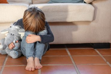 Desvendando os Traumas Infantis: Como o EMDR Transforma Vidas