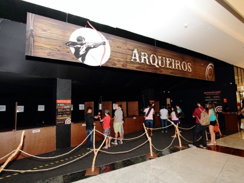 Arena de arco e flecha é atração do Parque Shopping